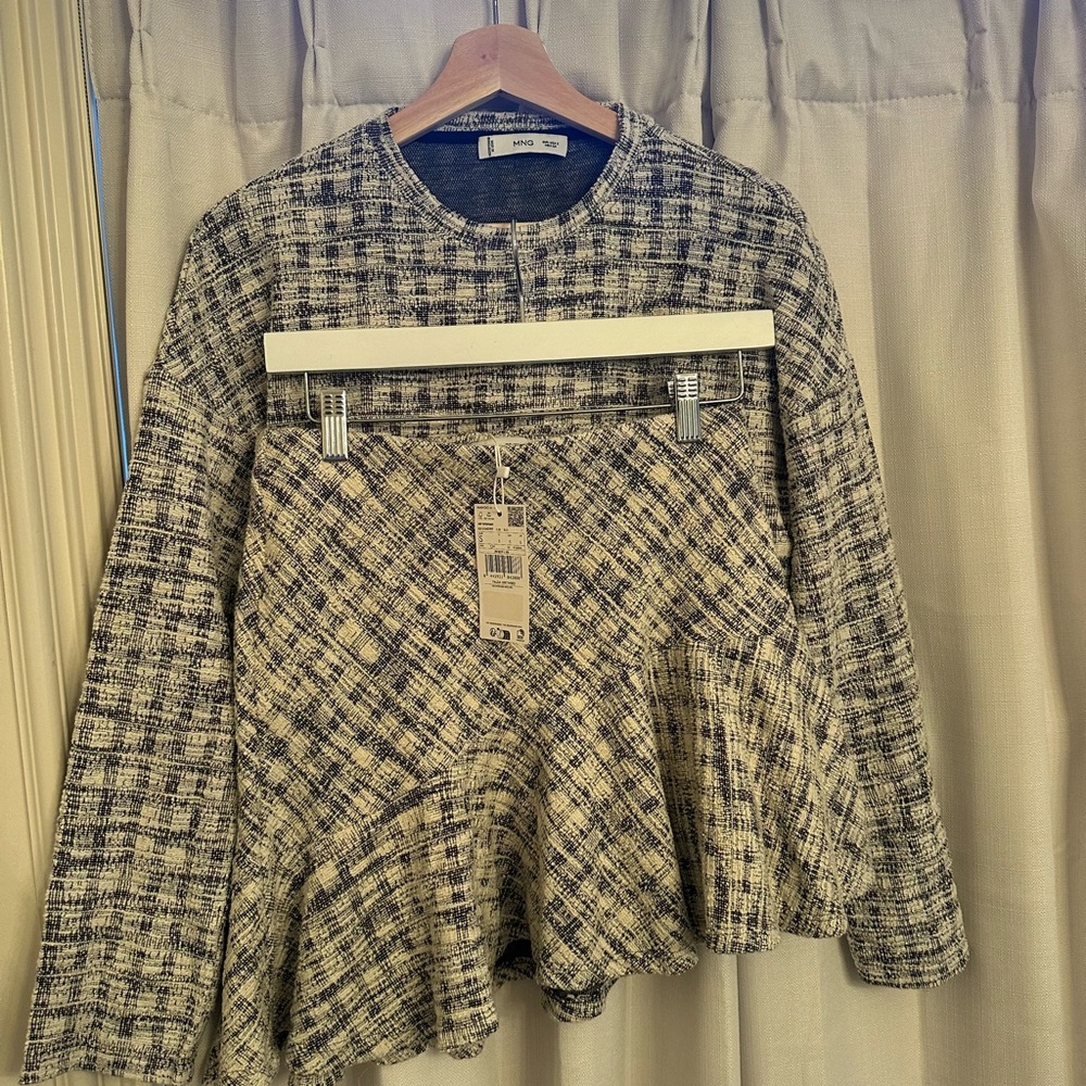 Zara Black and Cream Plaid Skirt